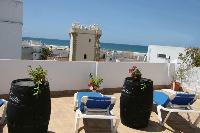 Hostal Torre De Guzman โกนิล เด ลาฟรอนเตรา ภายนอก รูปภาพ