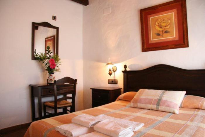 Hostal Torre De Guzman โกนิล เด ลาฟรอนเตรา ห้อง รูปภาพ